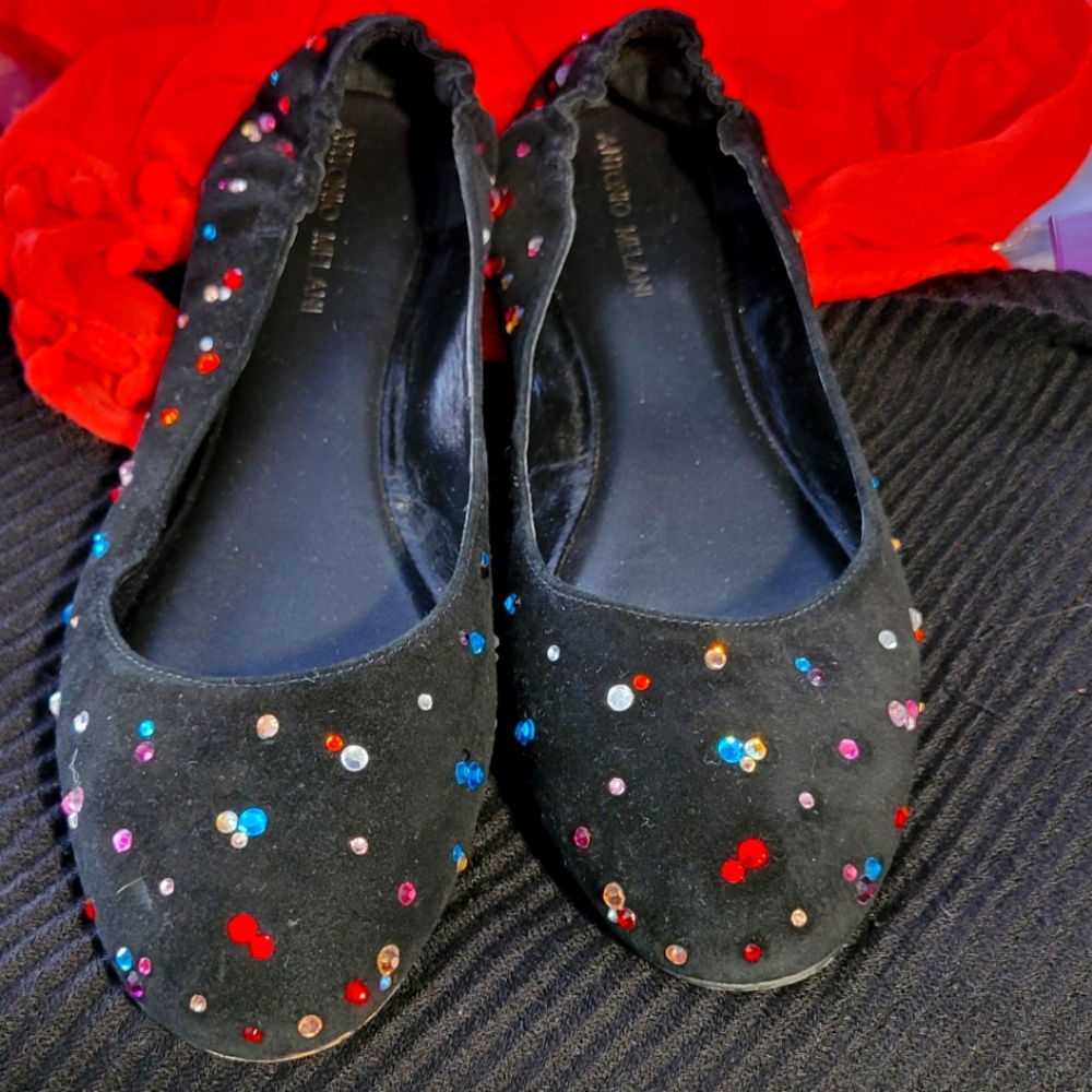 ANTONIO MELANI Black Flats with Colorful Embellishments